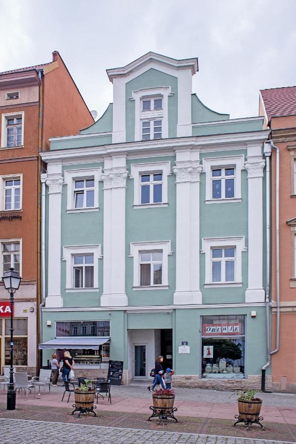 Rynek NO. 3 APARTMENT Wałbrzych Kültér fotó